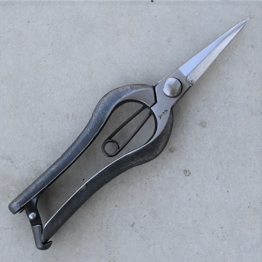 チョプラstoreみきかじや村 双刃型両刃芽切鋏 特殊メッキ仕上 TS025
